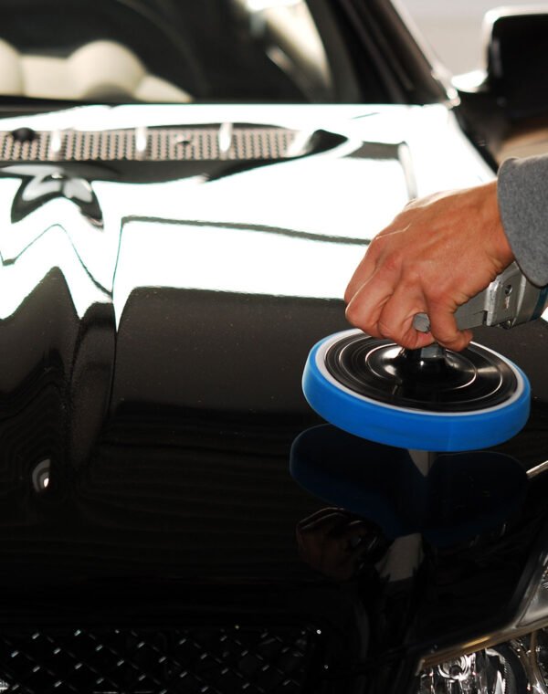 Lucidatura auto e trattamento nanoceramico